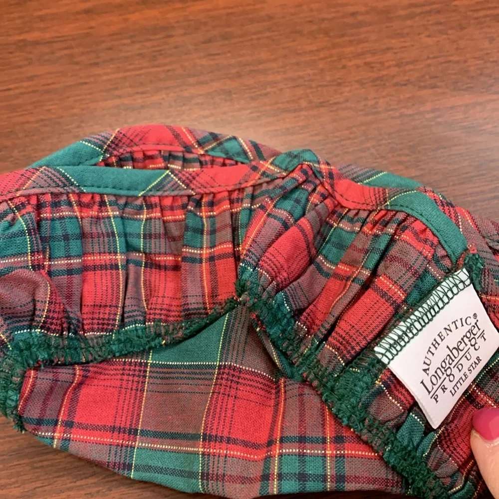 Longaberger Liner for The Little Star Basket. I'm Evergreen Plaid.